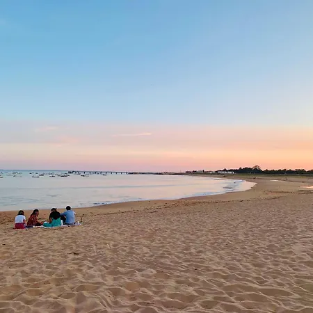 De Caractere A Moins De 10min Des Plages Holiday home