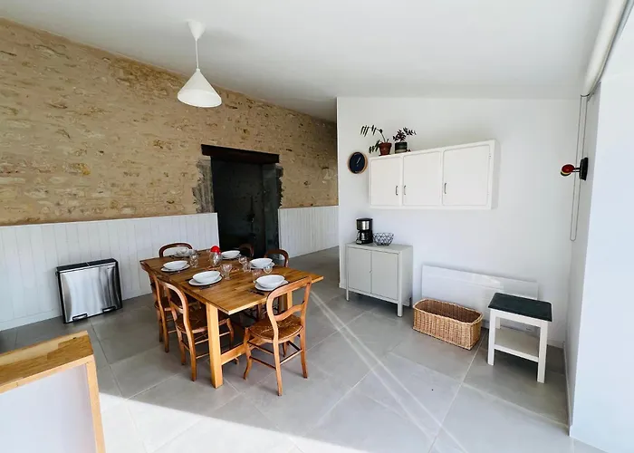 Semesterbostad De Caractere A Moins De 10min Des Plages *