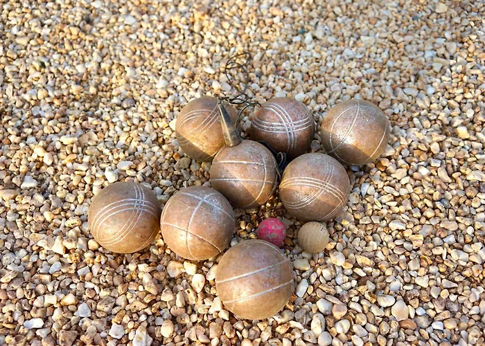 De Caractere A Moins De 10min Des Plages *